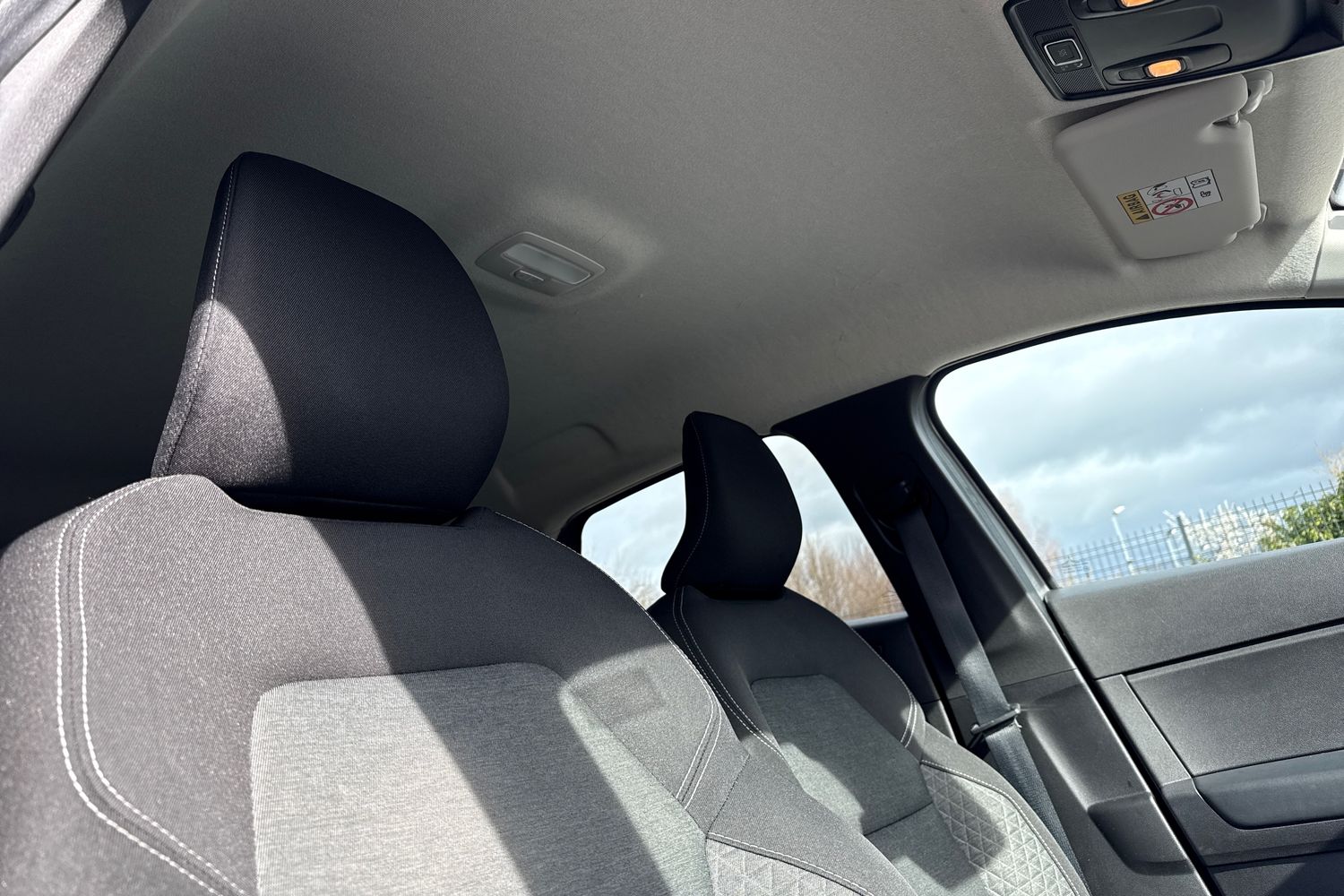 Used Renault Captur 2023 for sale - 77862897: Photo 24