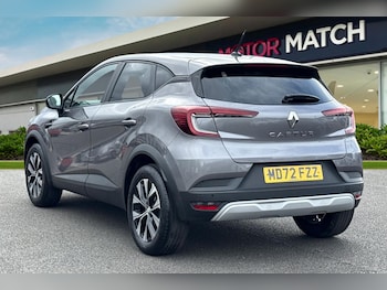 Used Renault Captur 2023 for sale - 77862897: Photo