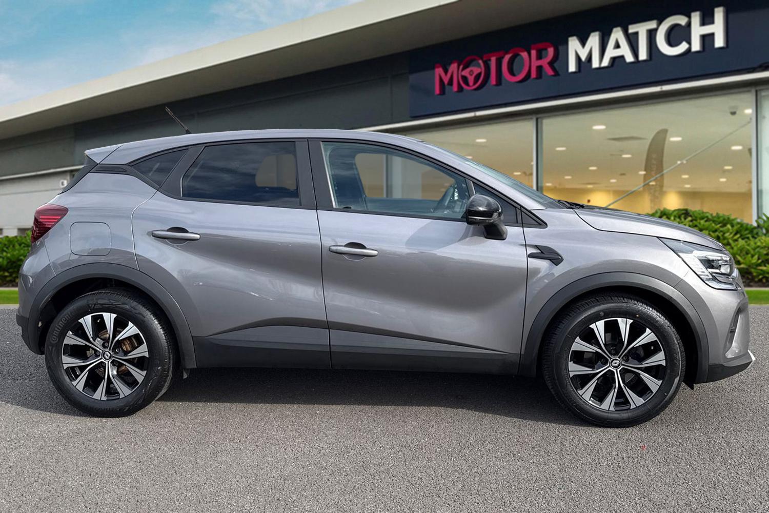 Used Renault Captur 2023 for sale - 77862897: Photo 3