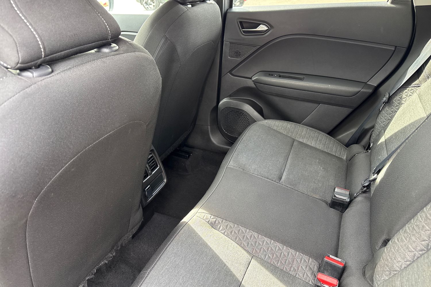 Used Renault Captur 2023 for sale - 77862897: Photo 34