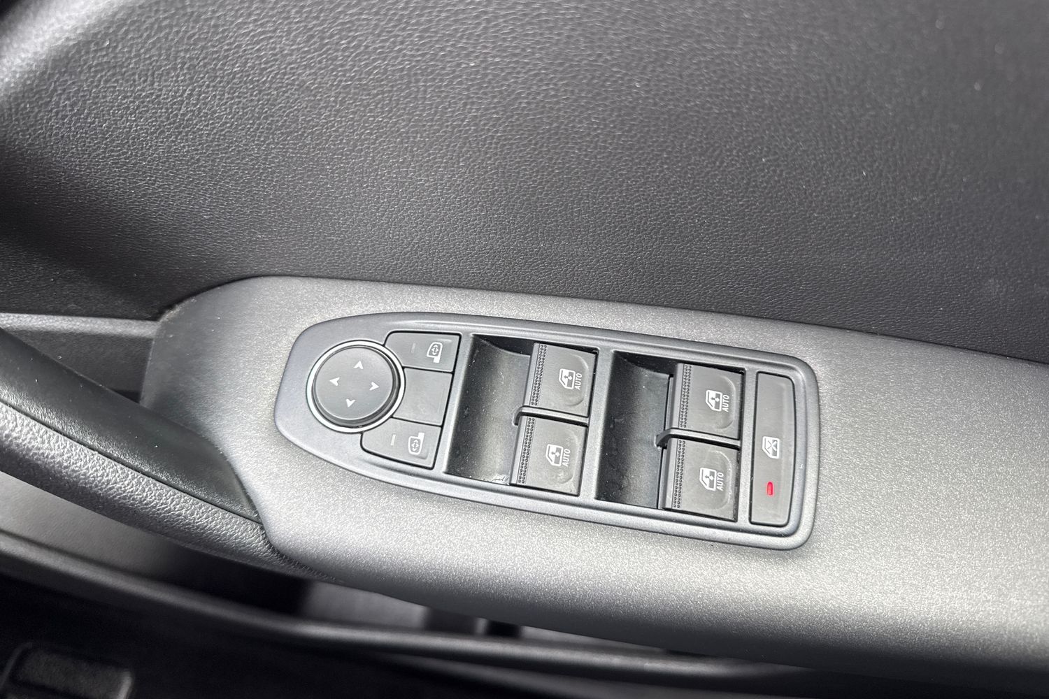 Used Renault Captur 2023 for sale - 77862897: Photo 39