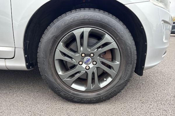 Used Volvo XC60 2014 for sale - 76256996: Photo 10