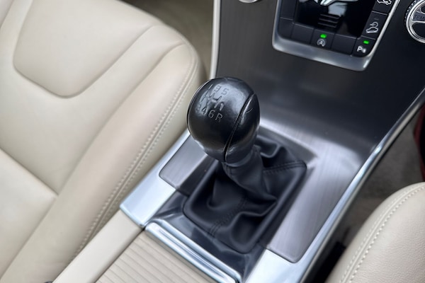 Used Volvo XC60 2014 for sale - 76256996: Photo 23