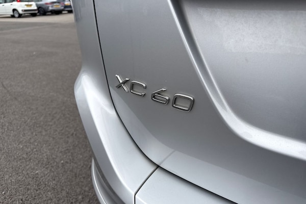 Used Volvo XC60 2014 for sale - 76256996: Photo 33