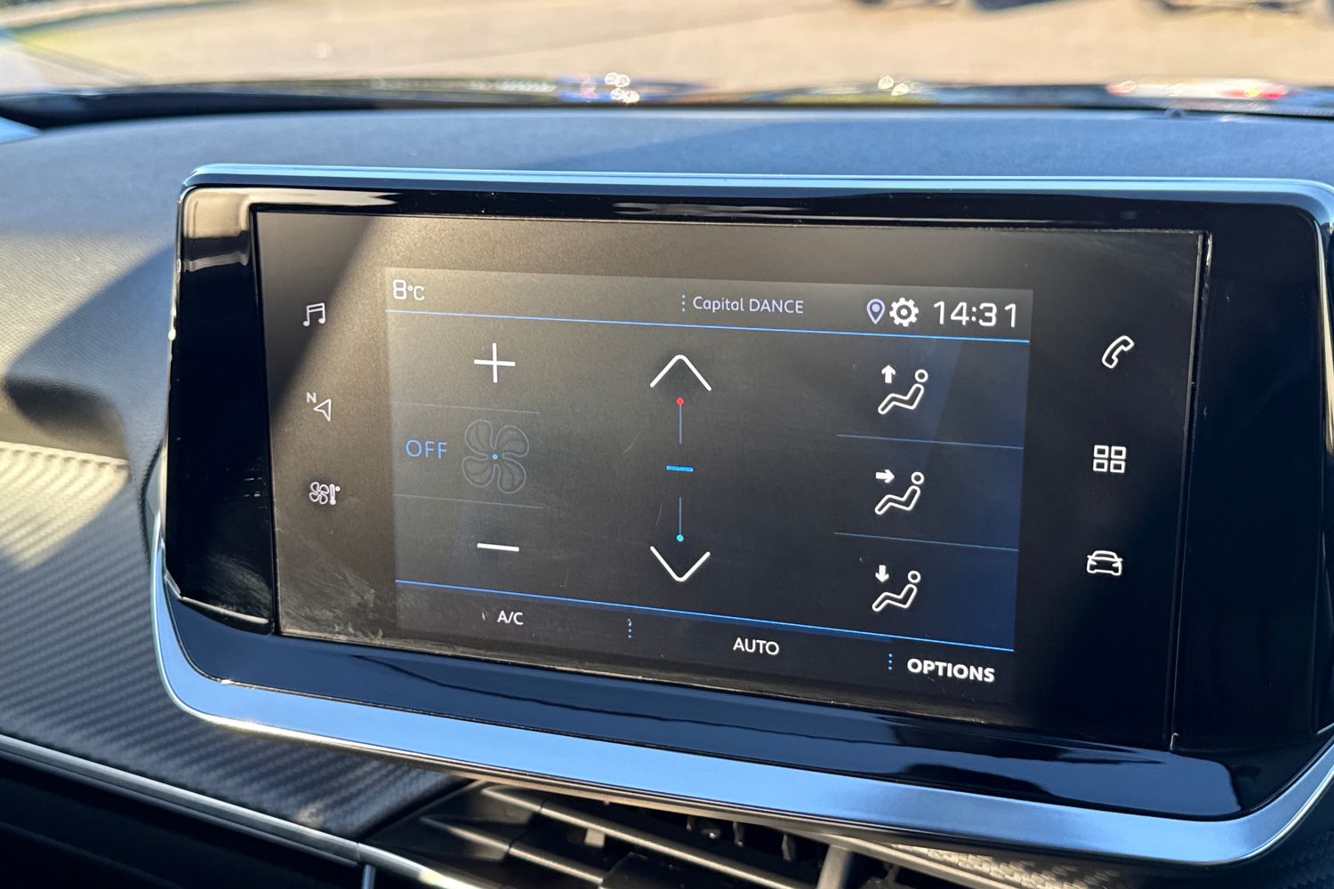 Used Peugeot 2008 2022 for sale - 76649255: Photo 19