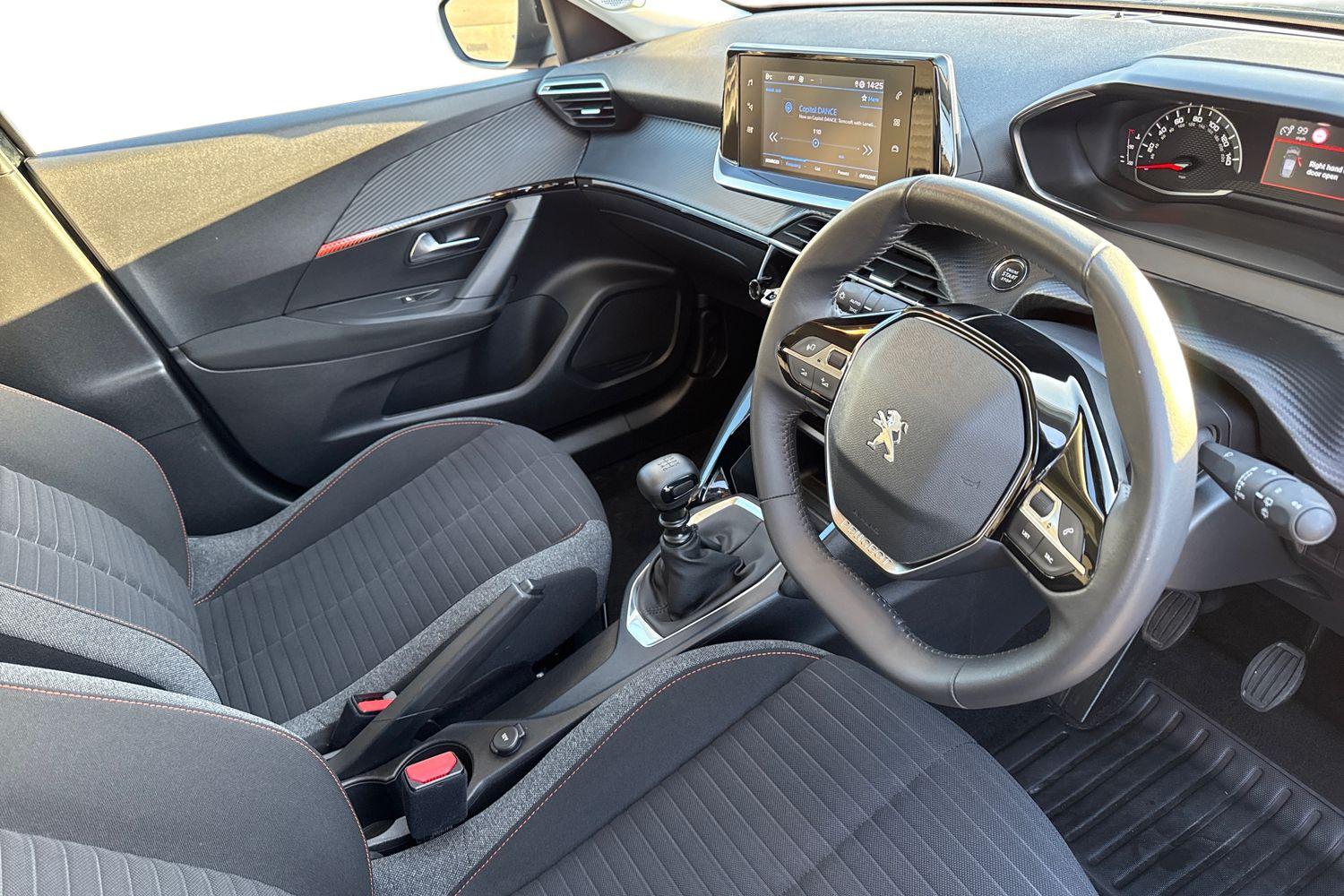 Used Peugeot 2008 2022 for sale - 76649255: Photo 8