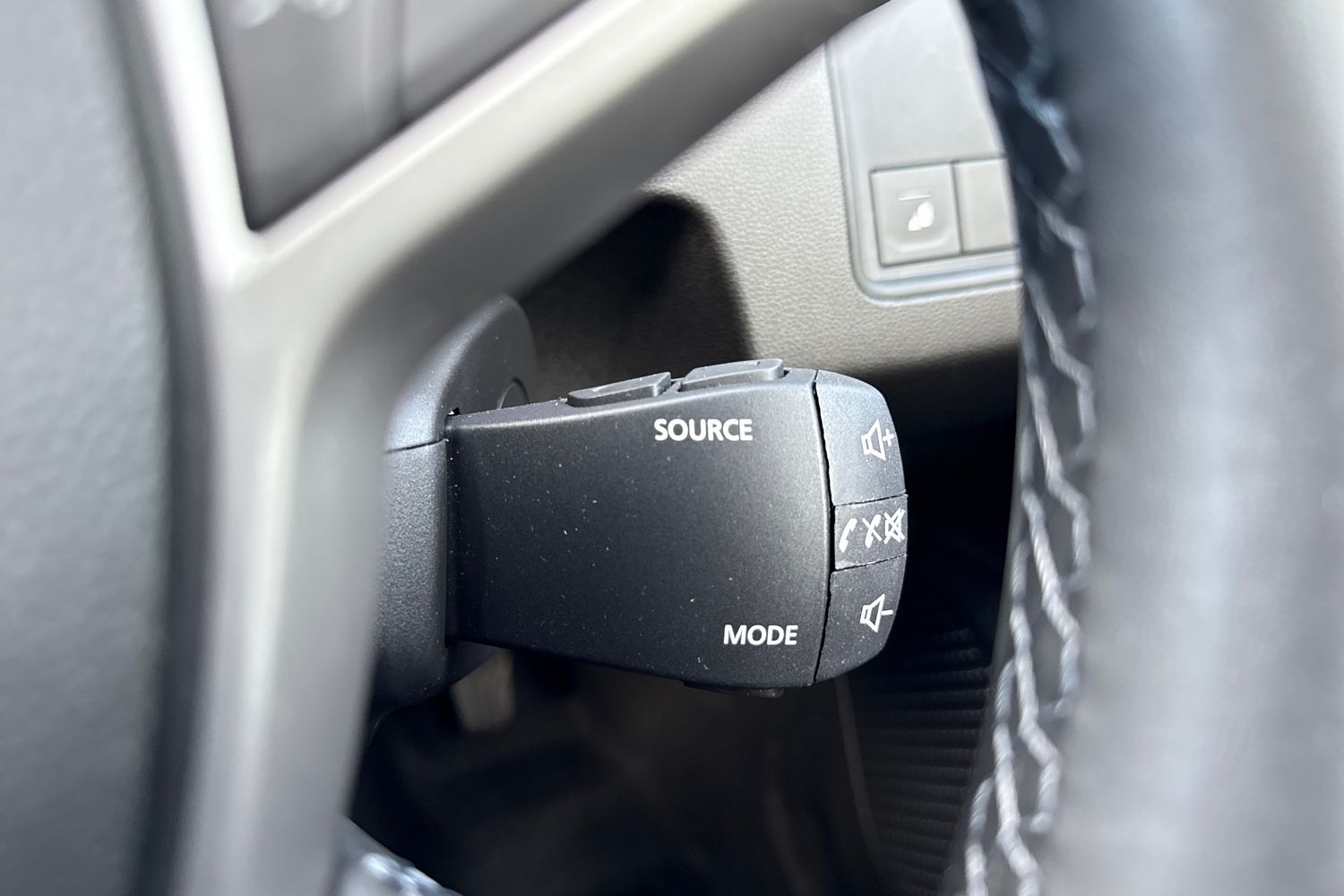 Used Dacia Duster 2024 for sale - 76761215: Photo 41