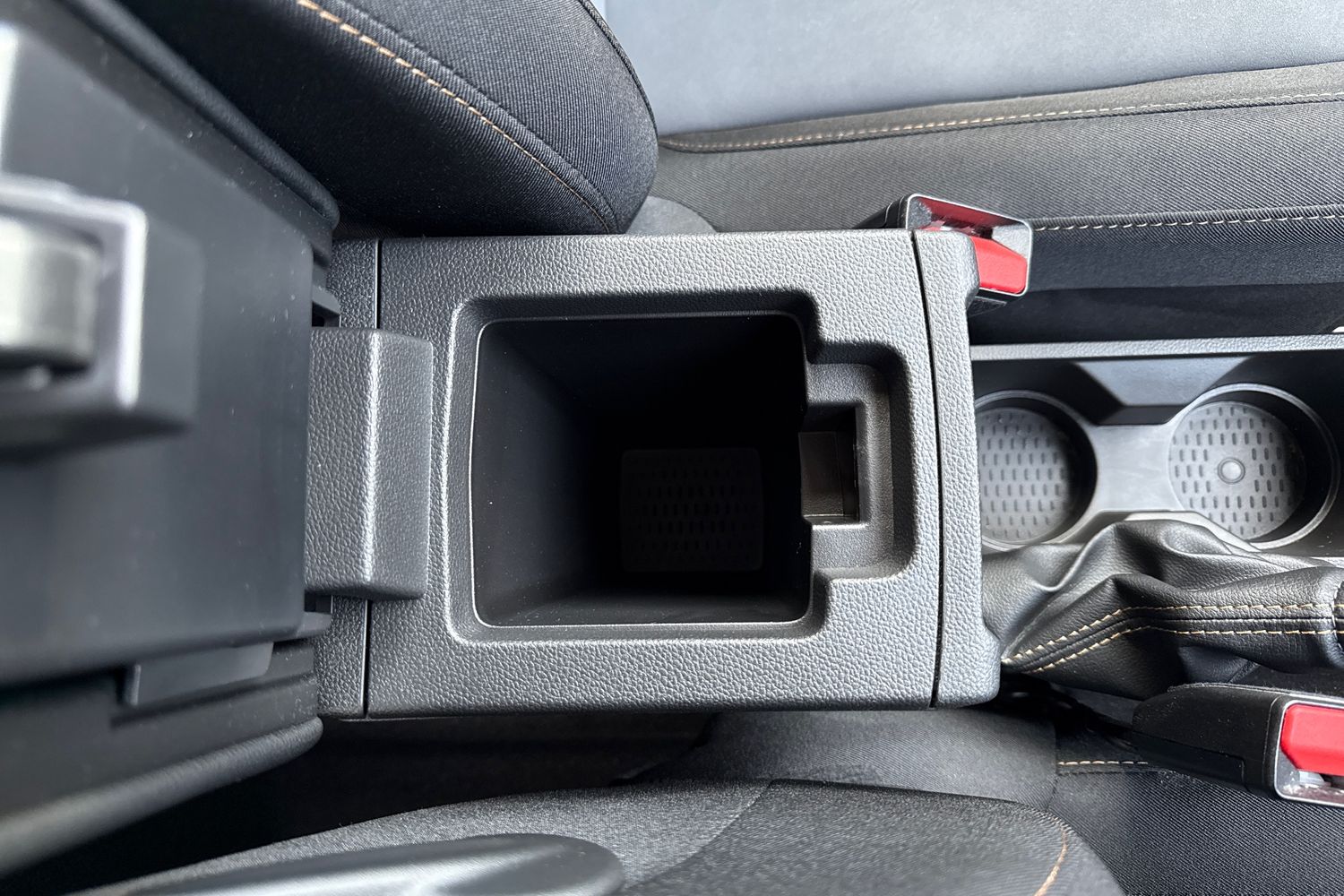 Used Dacia Duster 2024 for sale - 76761215: Photo 59