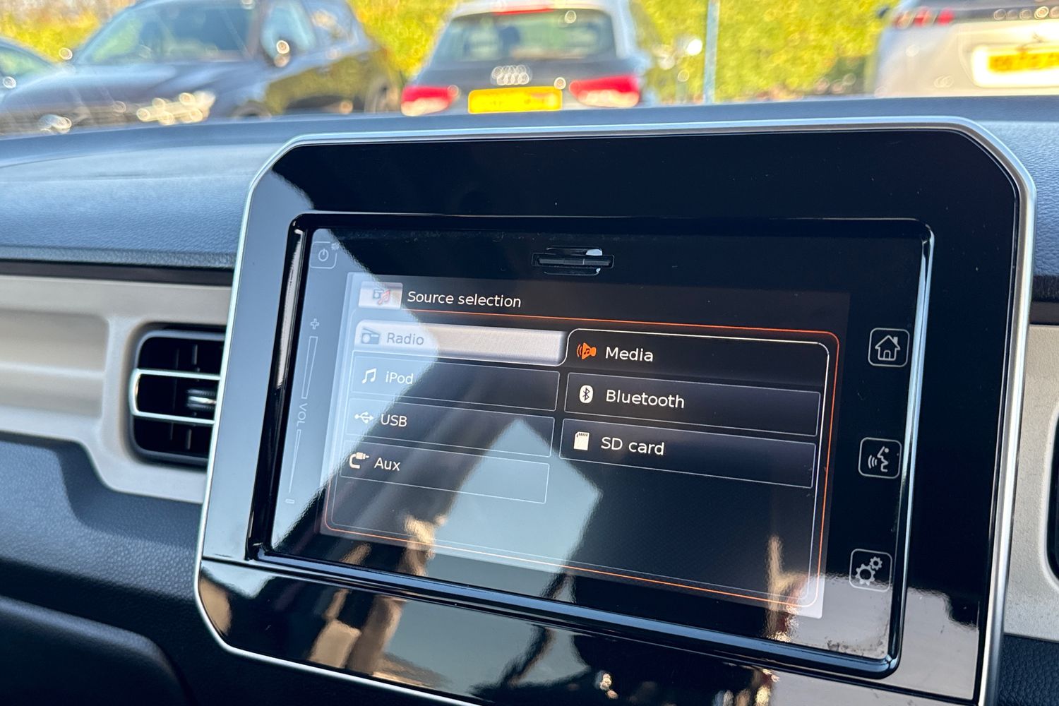 Used Suzuki Ignis 2021 for sale - 76610841: Photo 45