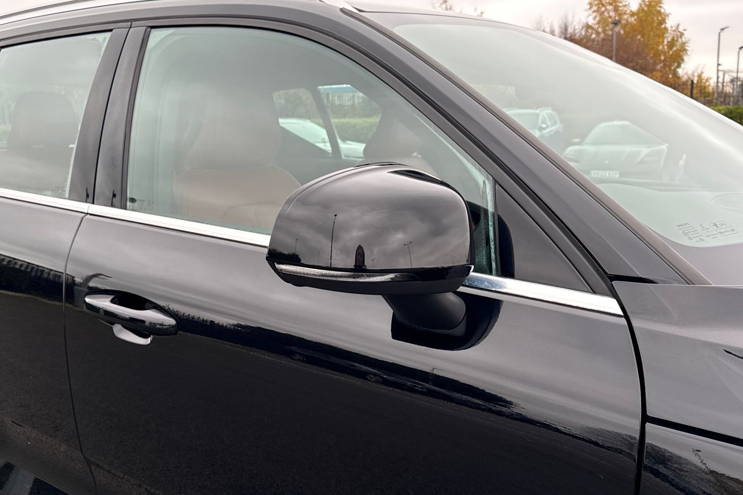 Used Volvo XC40 2020 for sale - 76502854: Photo 35