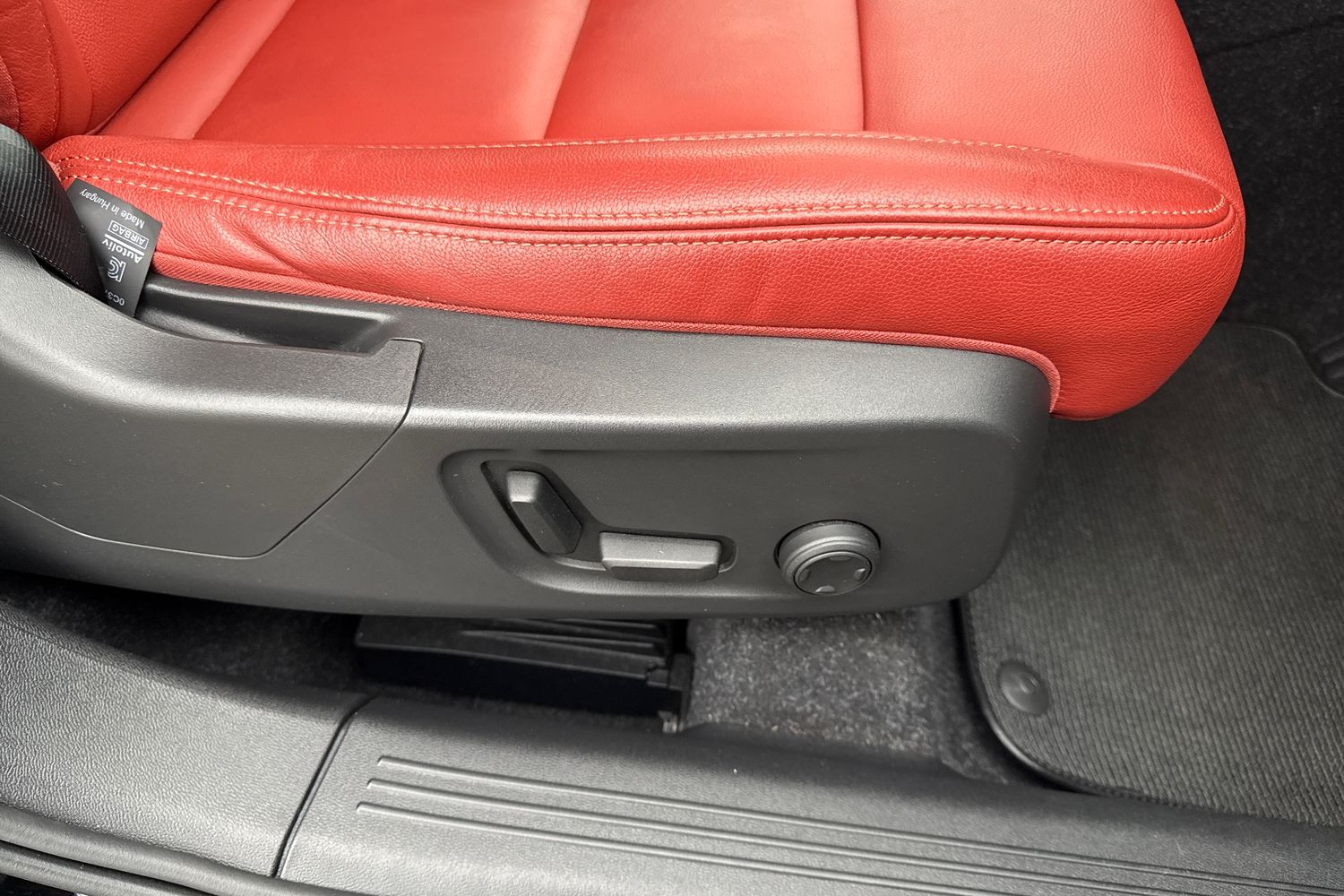 Used Volvo XC40 2020 for sale - 76502854: Photo 37