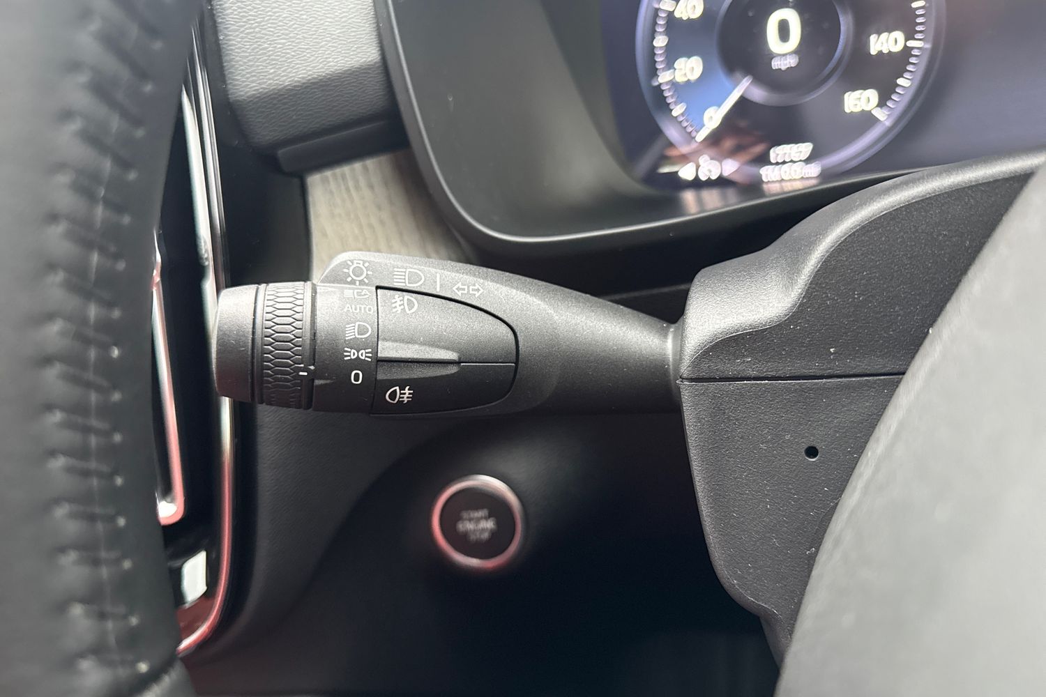 Used Volvo XC40 2020 for sale - 76502854: Photo 41