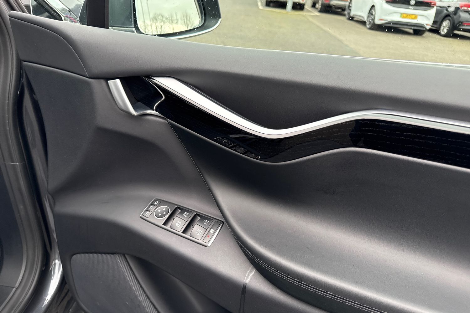 Used Tesla Model X 2017 for sale - 77728604: Photo 21