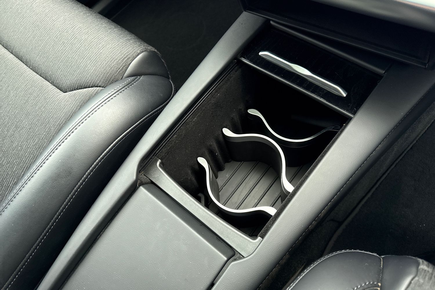 Used Tesla Model X 2017 for sale - 77728604: Photo 23