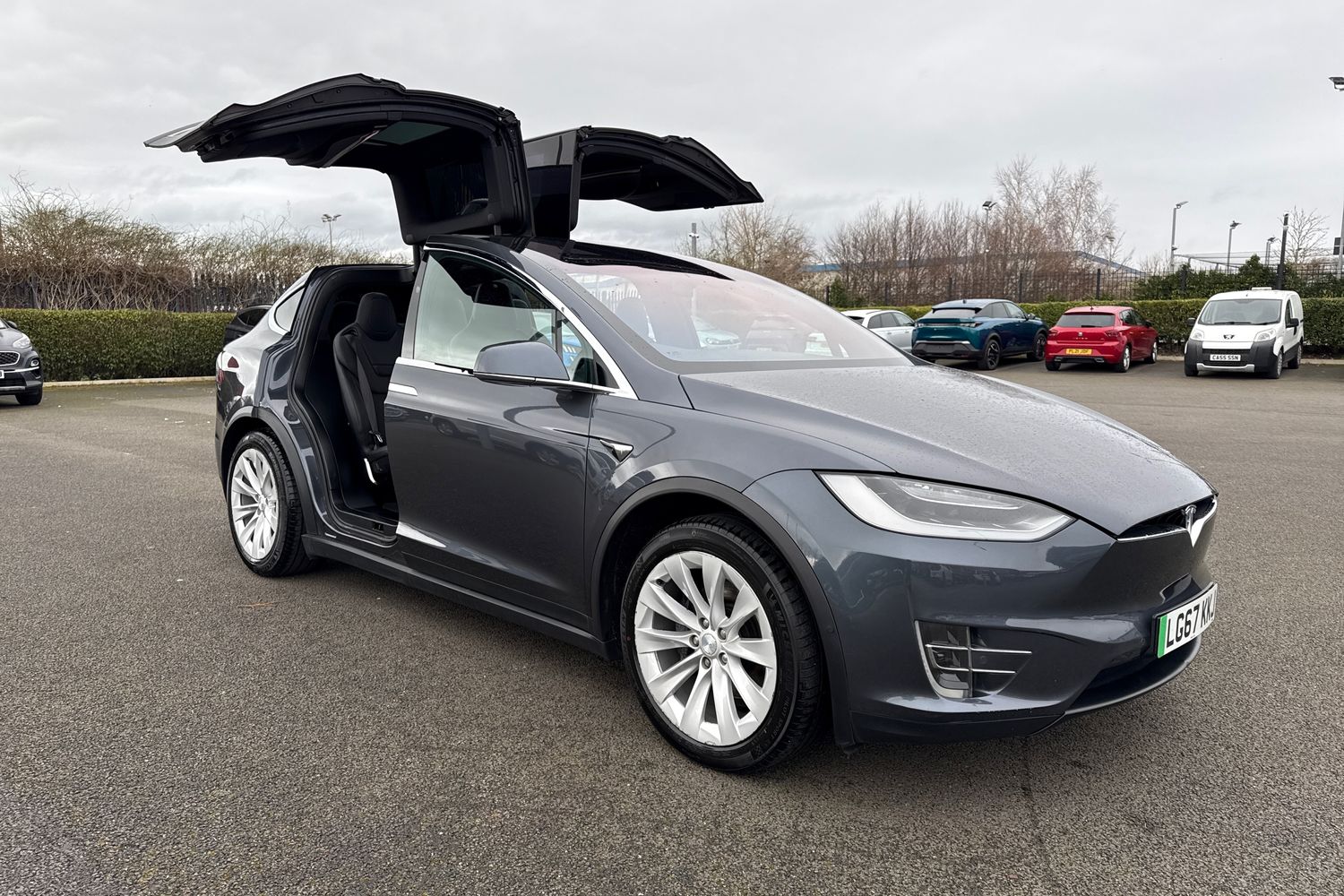 Used Tesla Model X 2017 for sale - 77728604: Photo 37