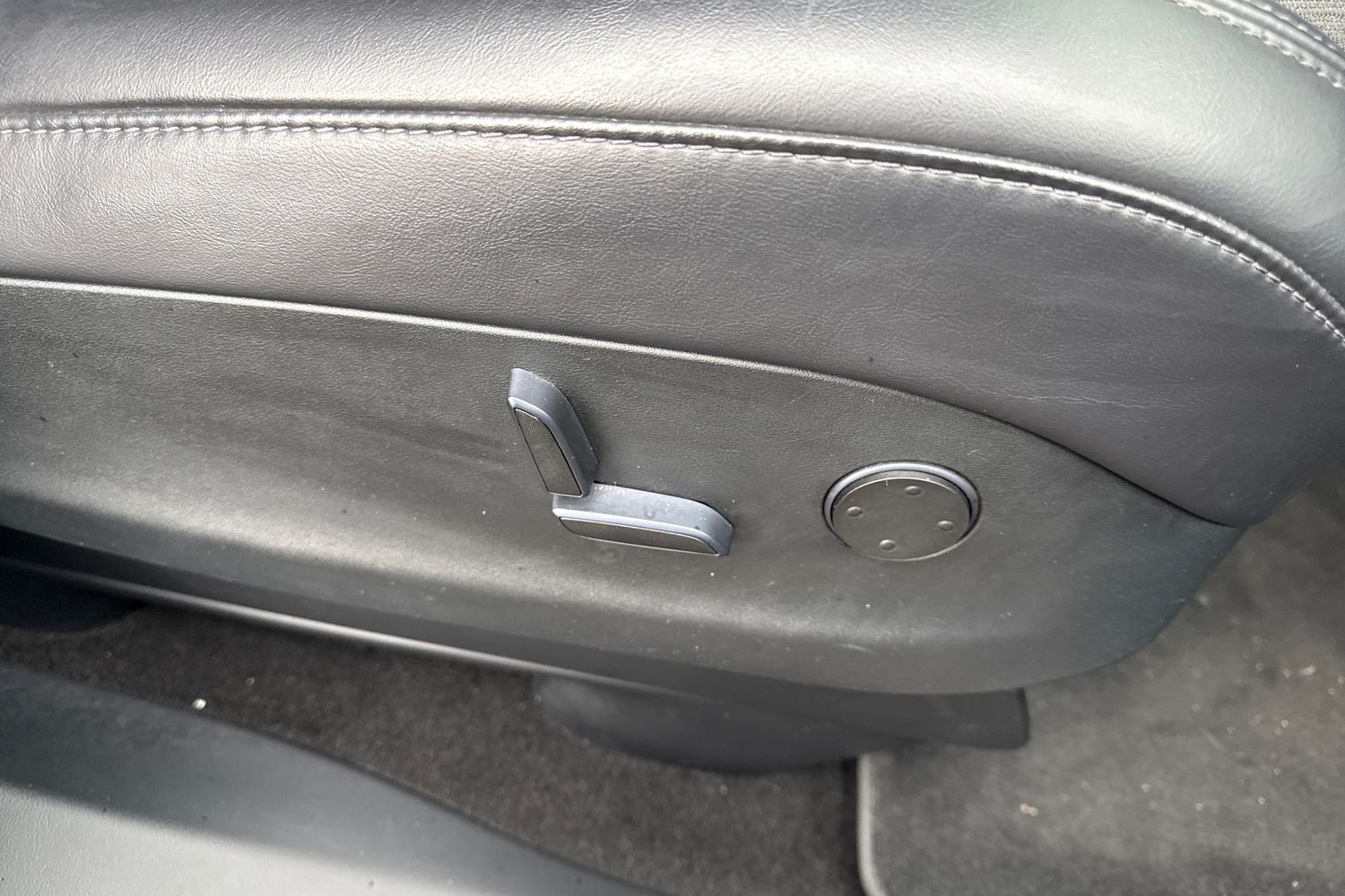 Used Tesla Model X 2017 for sale - 77728604: Photo 42