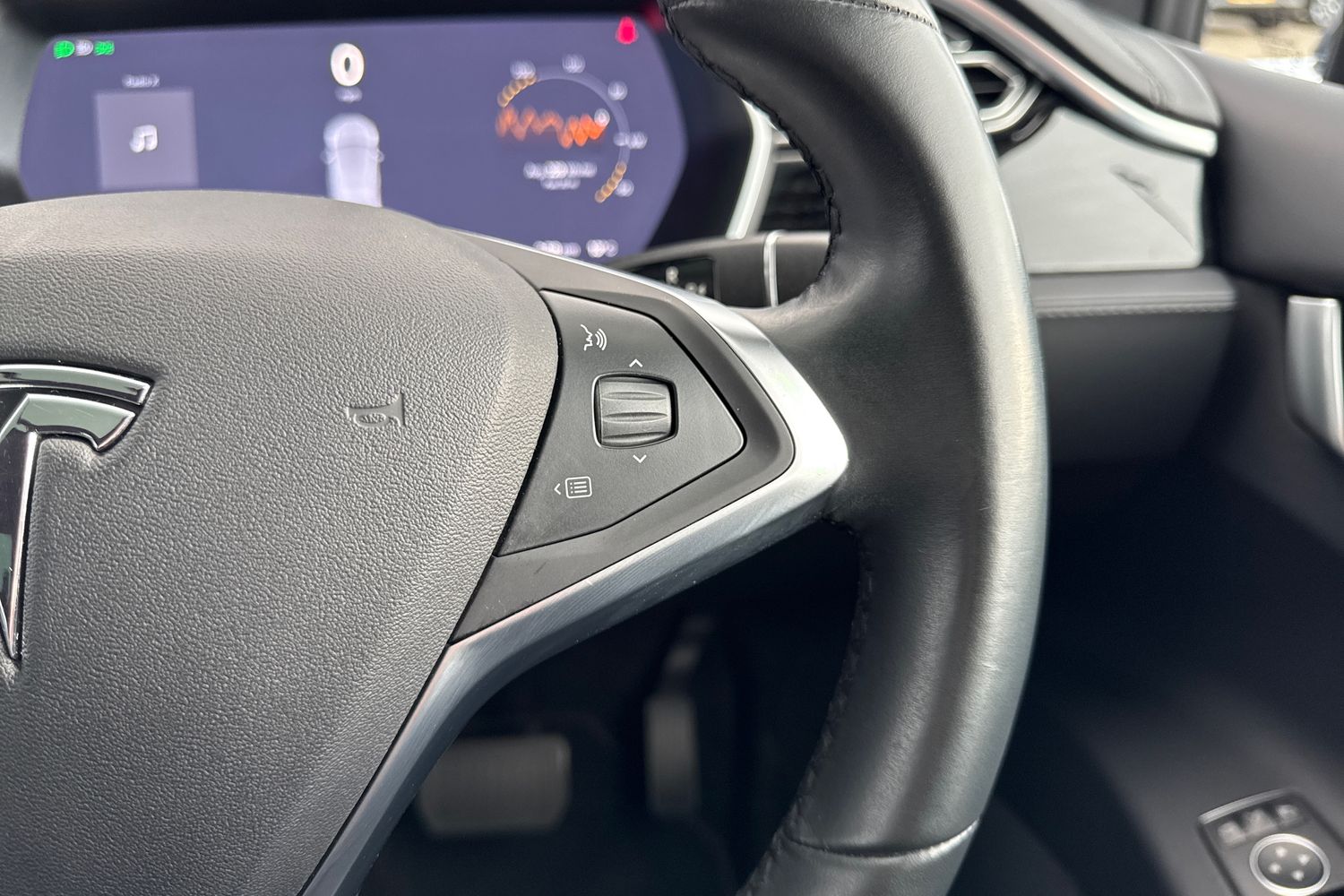 Used Tesla Model X 2017 for sale - 77728604: Photo 45