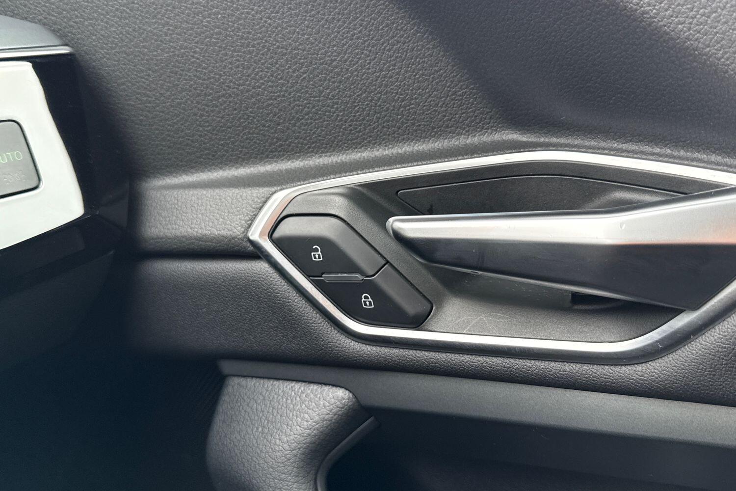 Used Audi e-tron 2020 for sale - 77703363: Photo 40