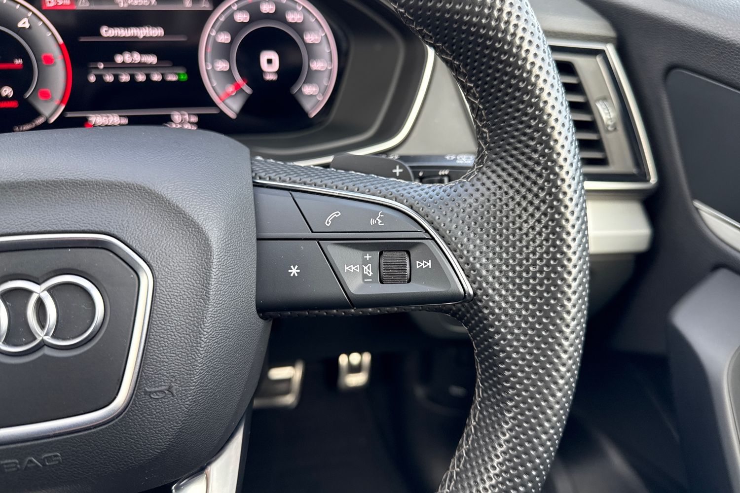 Used Audi Q5 2022 for sale - 76102155: Photo 40