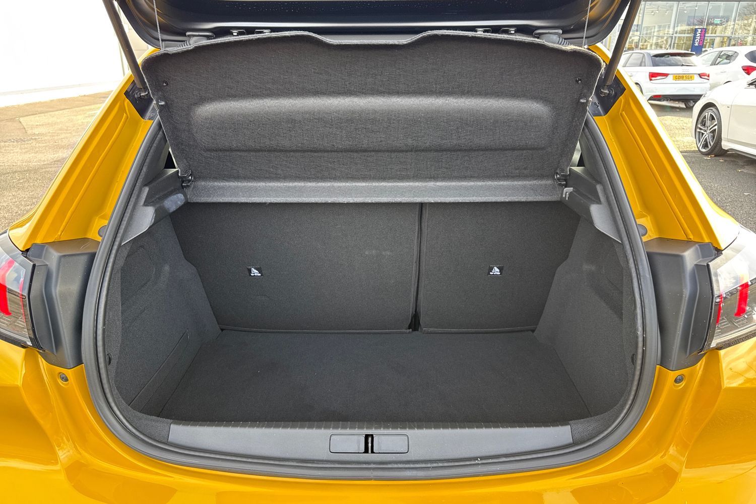 Used Peugeot 208 2021 for sale - 76453517: Photo 9