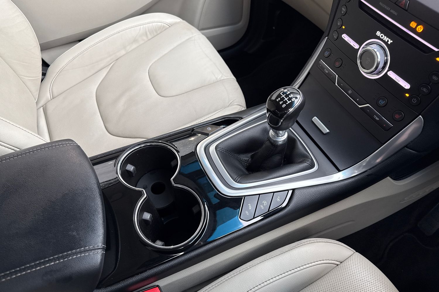 Used Ford Edge 2017 for sale - 77458801: Photo 59