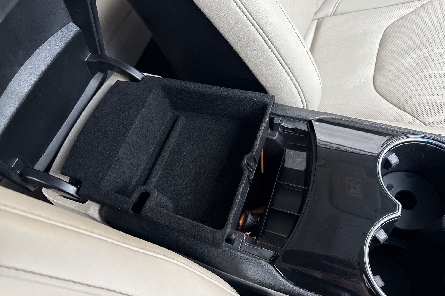 Used Ford Edge 2017 for sale - 77458801: Photo 61