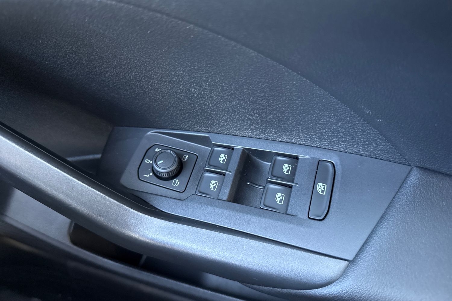 Used Volkswagen T-Cross 2022 for sale - 77361887: Photo 40