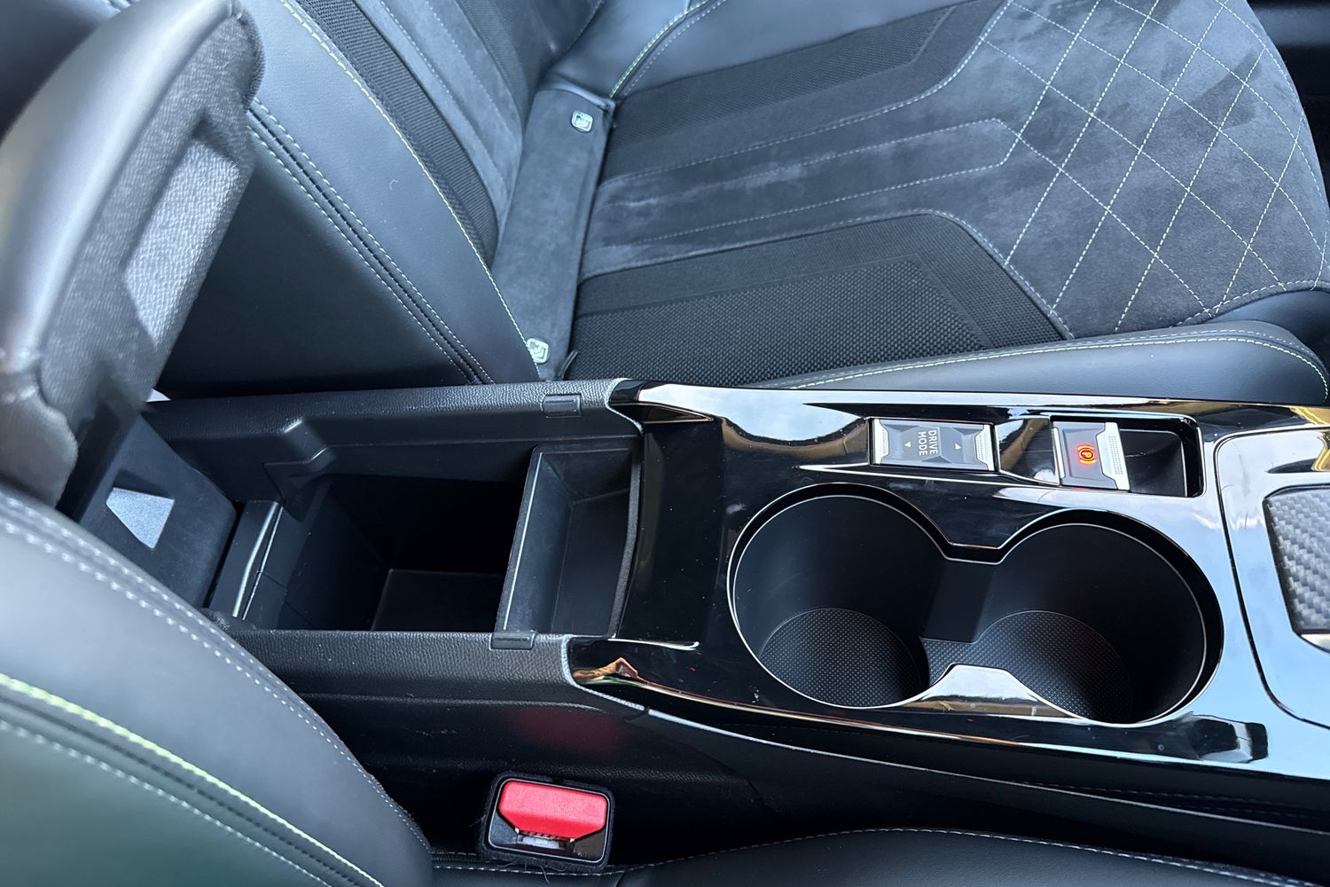 Used Peugeot 2008 2022 for sale - 76929168: Photo 61