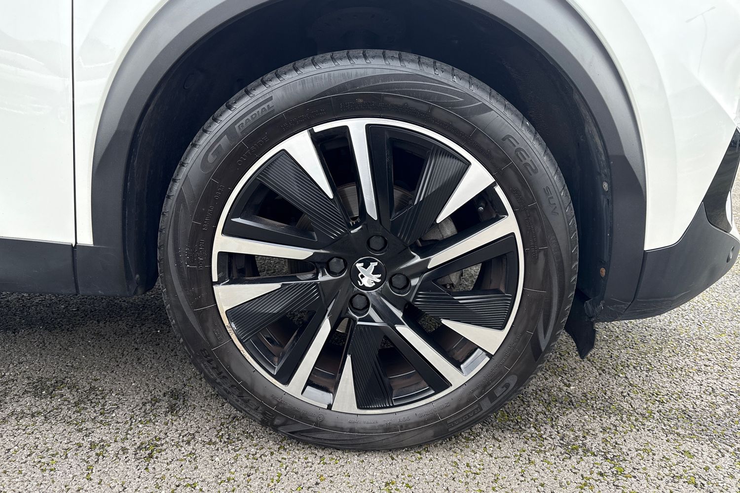 Used Peugeot 2008 2020 for sale - 77368600: Photo 10