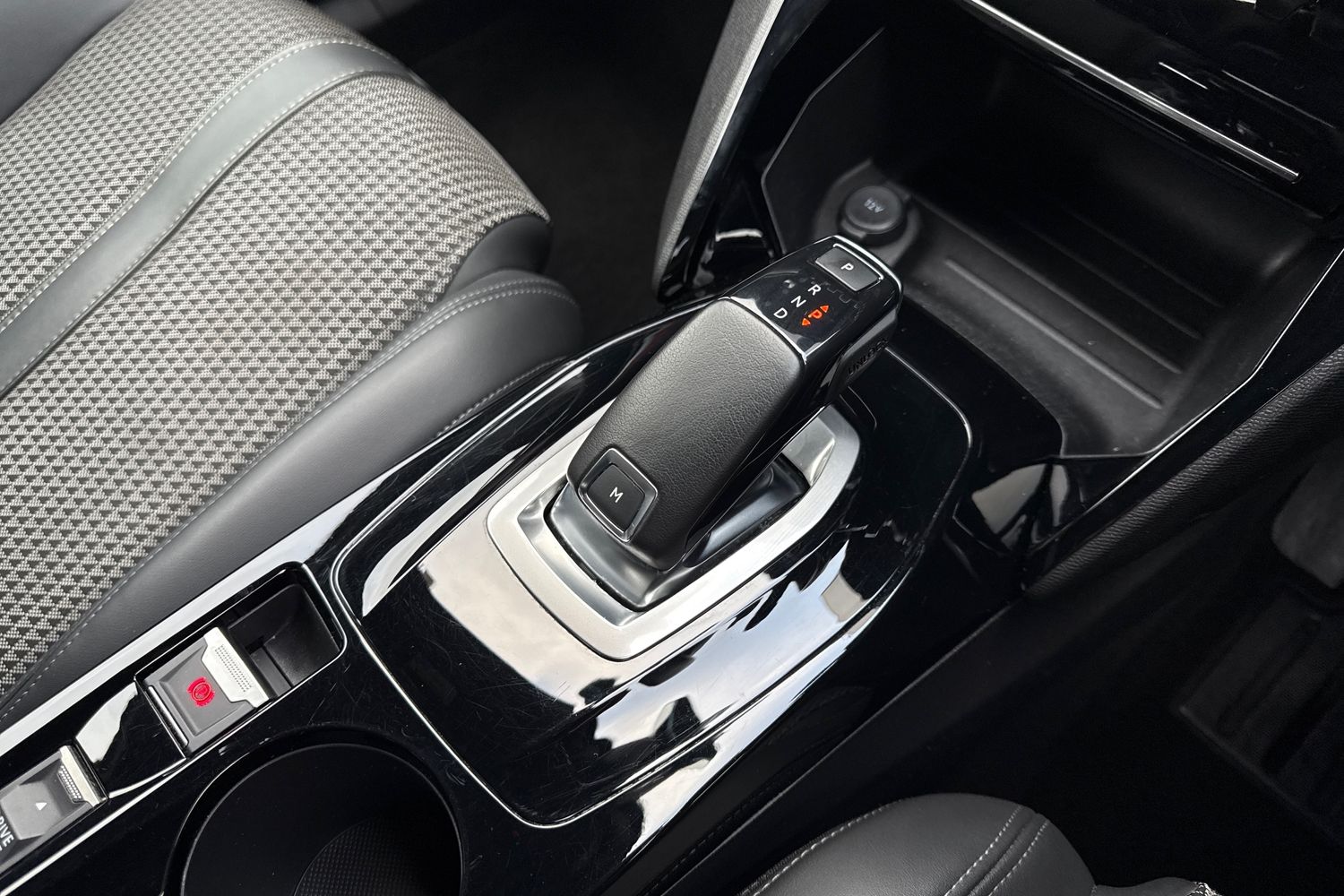 Used Peugeot 2008 2020 for sale - 77368600: Photo 23