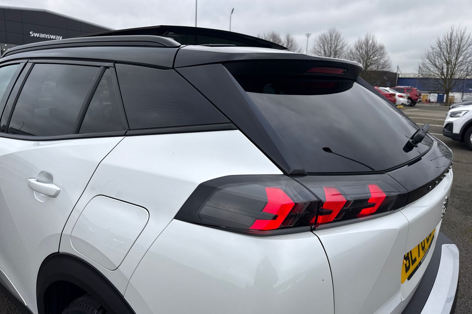 Used Peugeot 2008 2020 for sale - 77368600: Photo 30