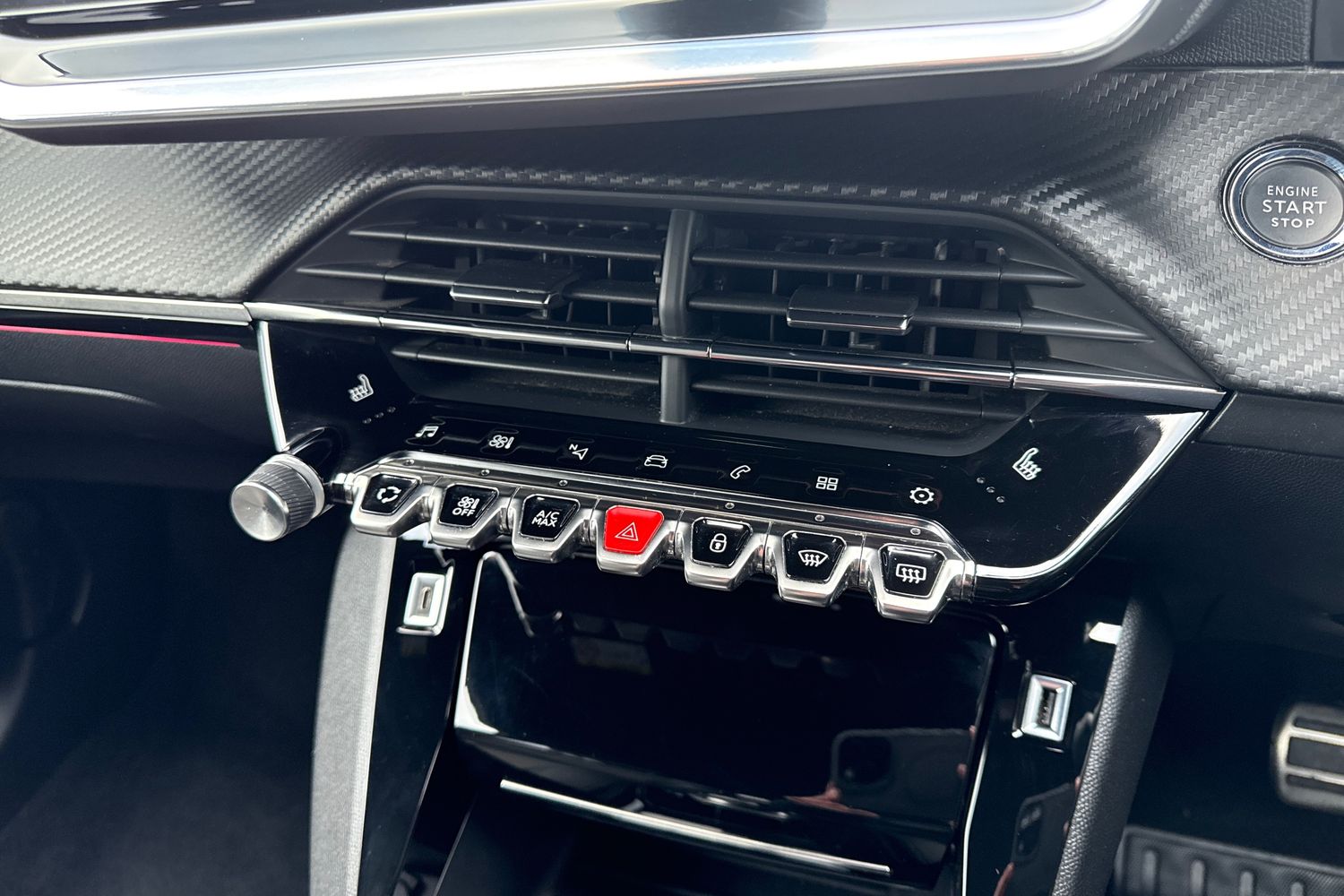 Used Peugeot 2008 2020 for sale - 77368600: Photo 57