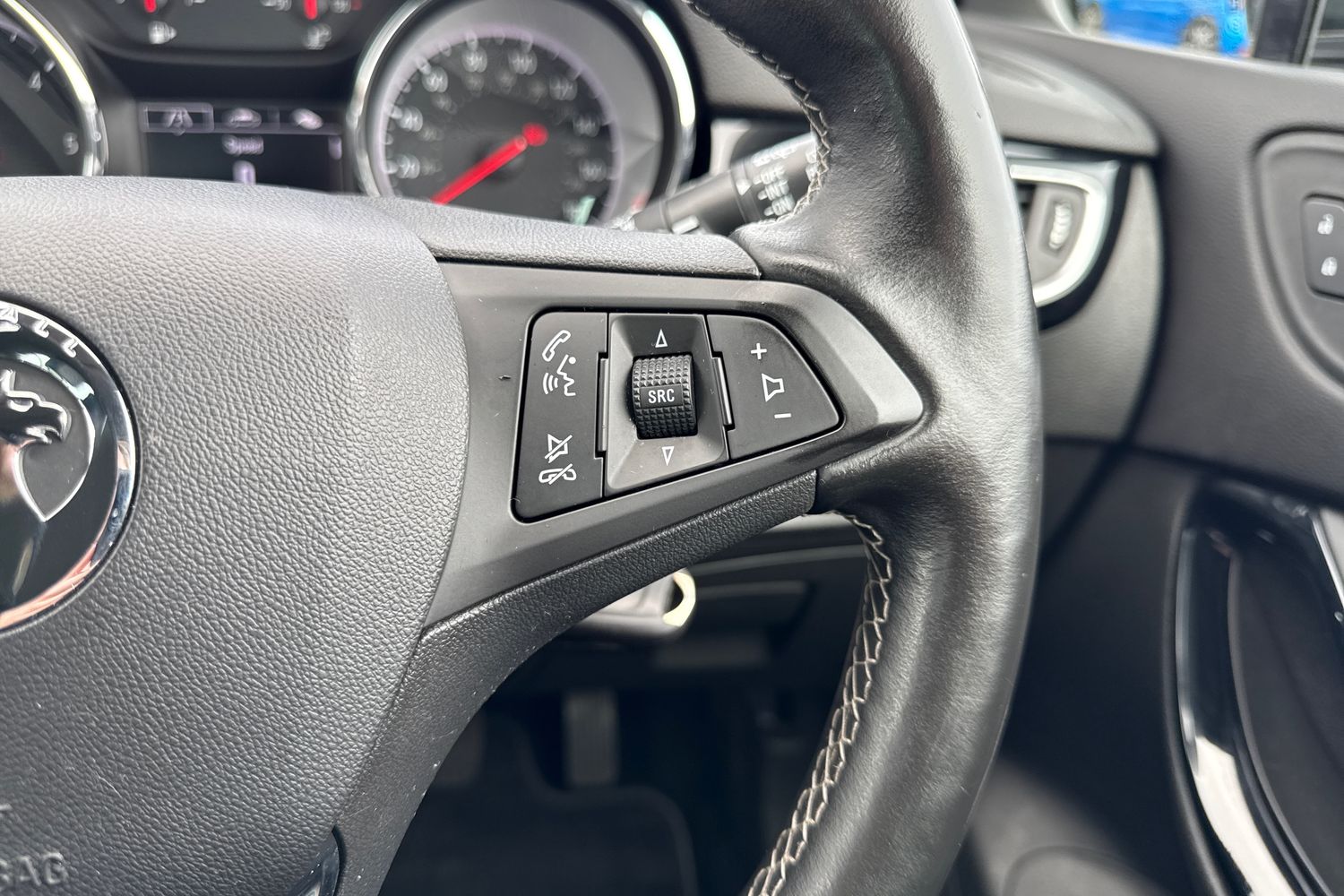 Used Vauxhall Astra 2019 for sale - 77812610: Photo 40