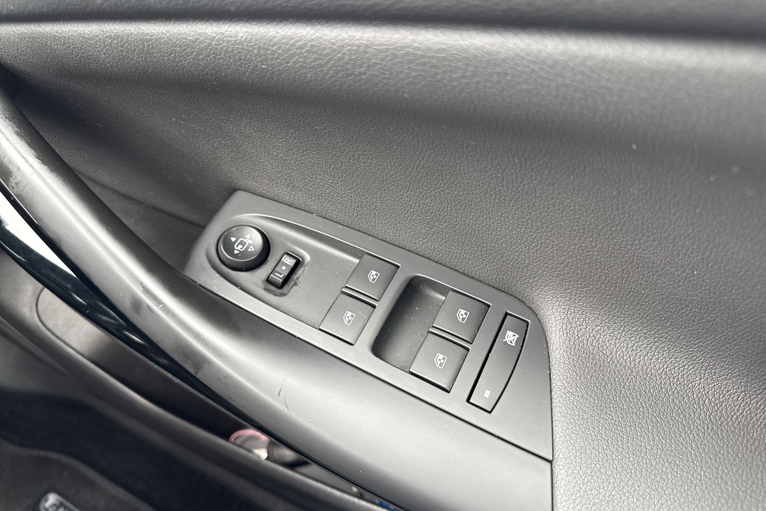 Used Vauxhall Astra 2019 for sale - 77812610: Photo 43