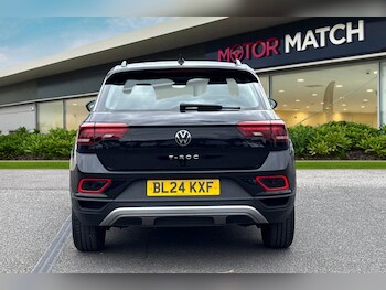 Used Volkswagen T-Roc 2024 for sale - 78488759: Photo