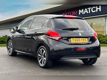 Used Peugeot 208 2019 for sale - 77348279: Photo