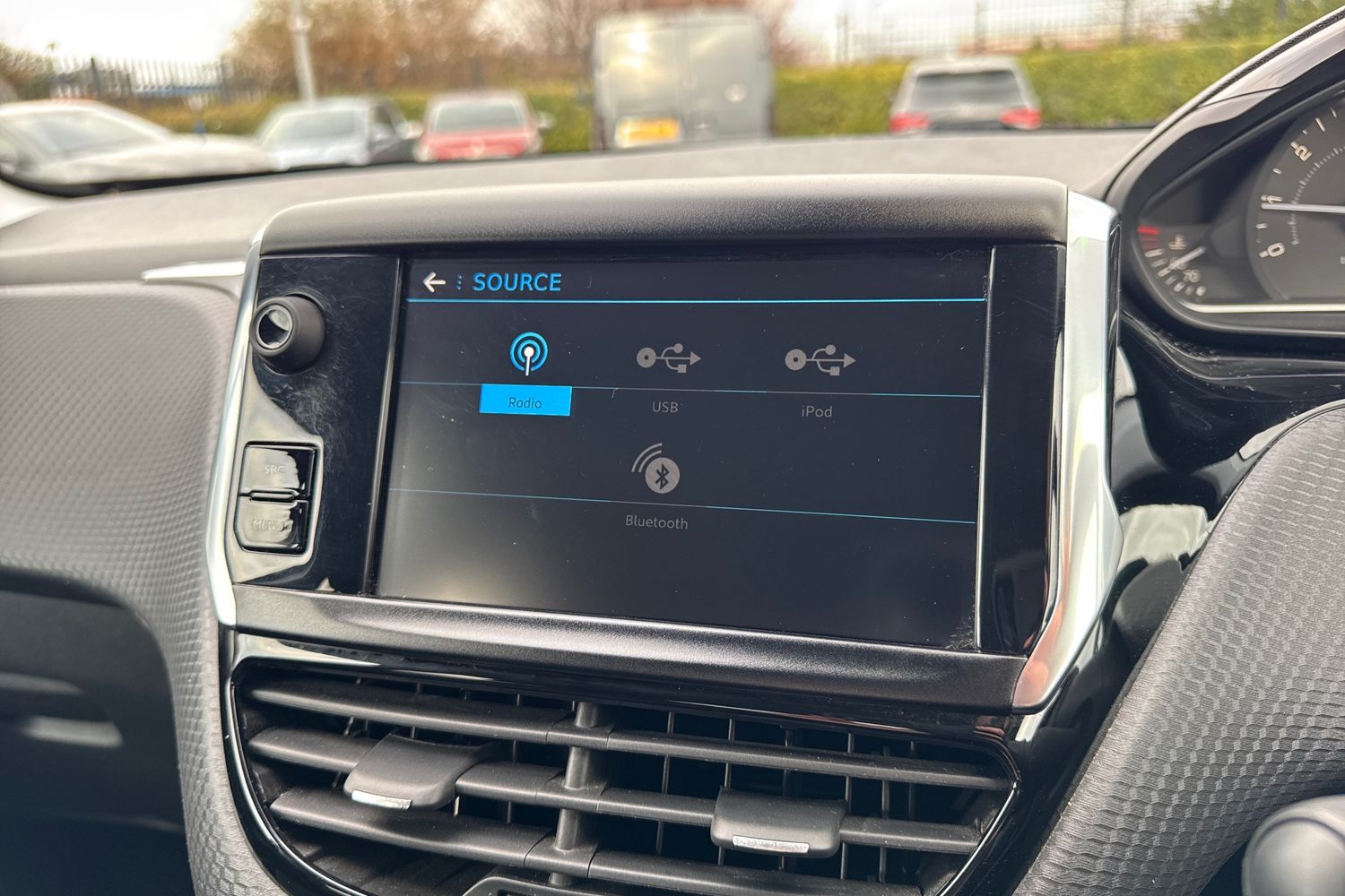 Used Peugeot 208 2019 for sale - 77348279: Photo 47