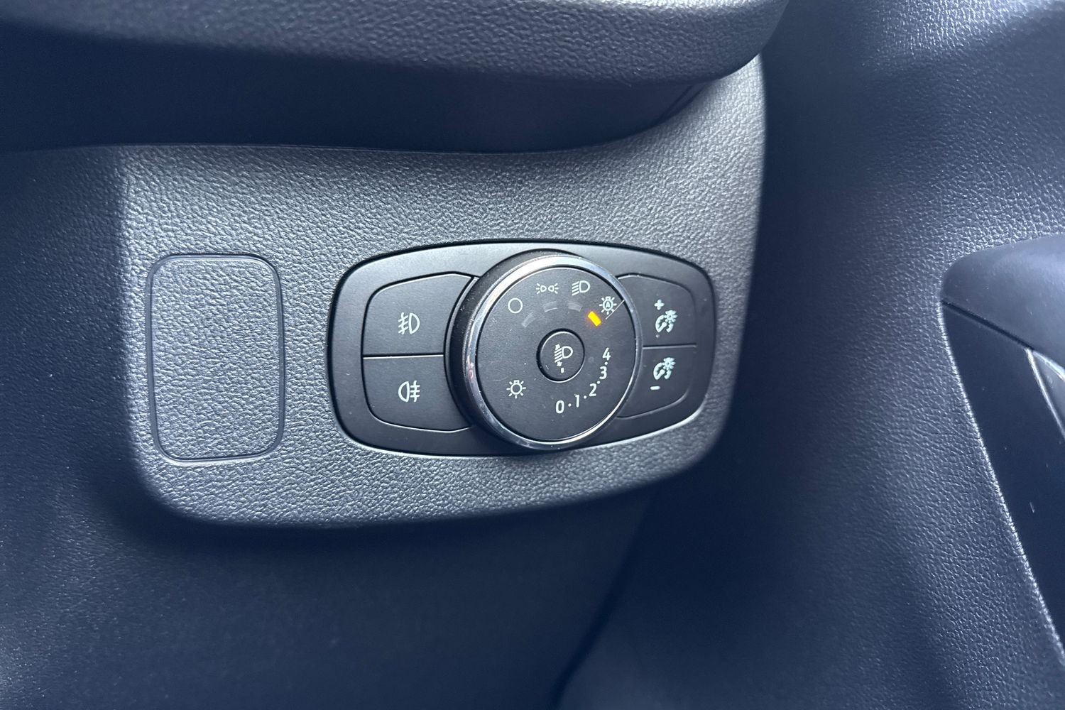 Used Ford Puma 2023 for sale - 78163304: Photo 43