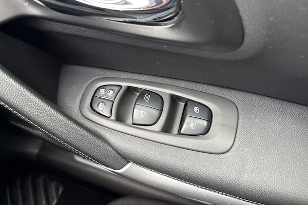 Used Renault Kadjar 2018 for sale - 76298667: Photo 42