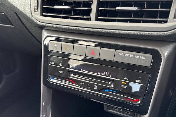 Used Volkswagen T-Cross 2022 for sale - 76206984: Photo 19