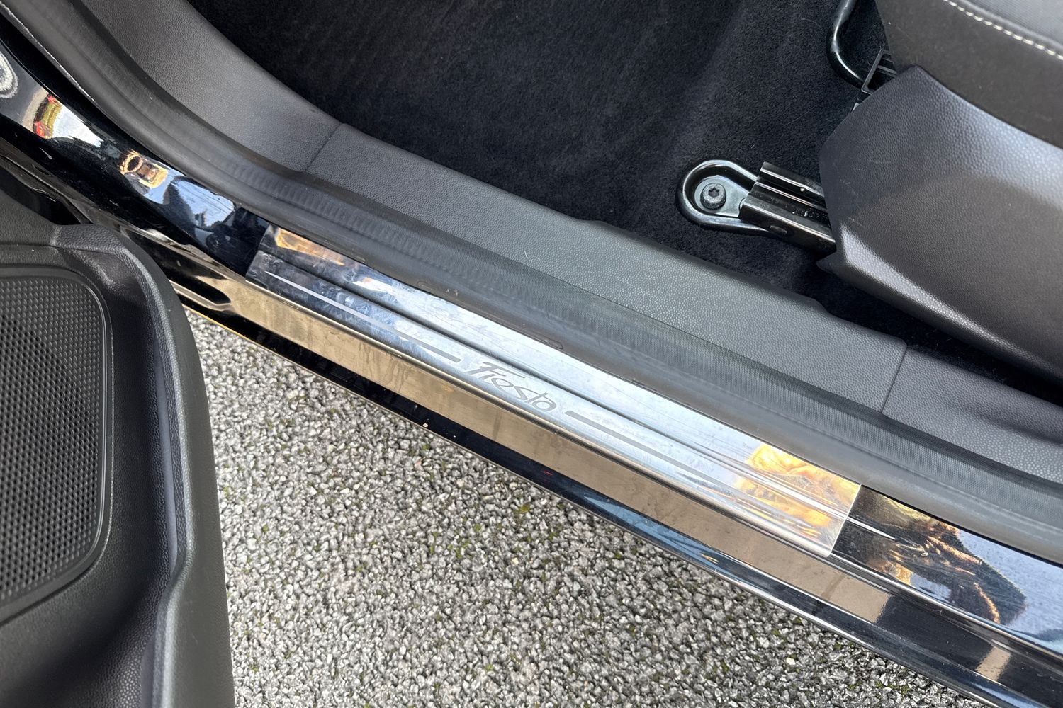 Used Ford Fiesta 2015 for sale - 76469286: Photo 34