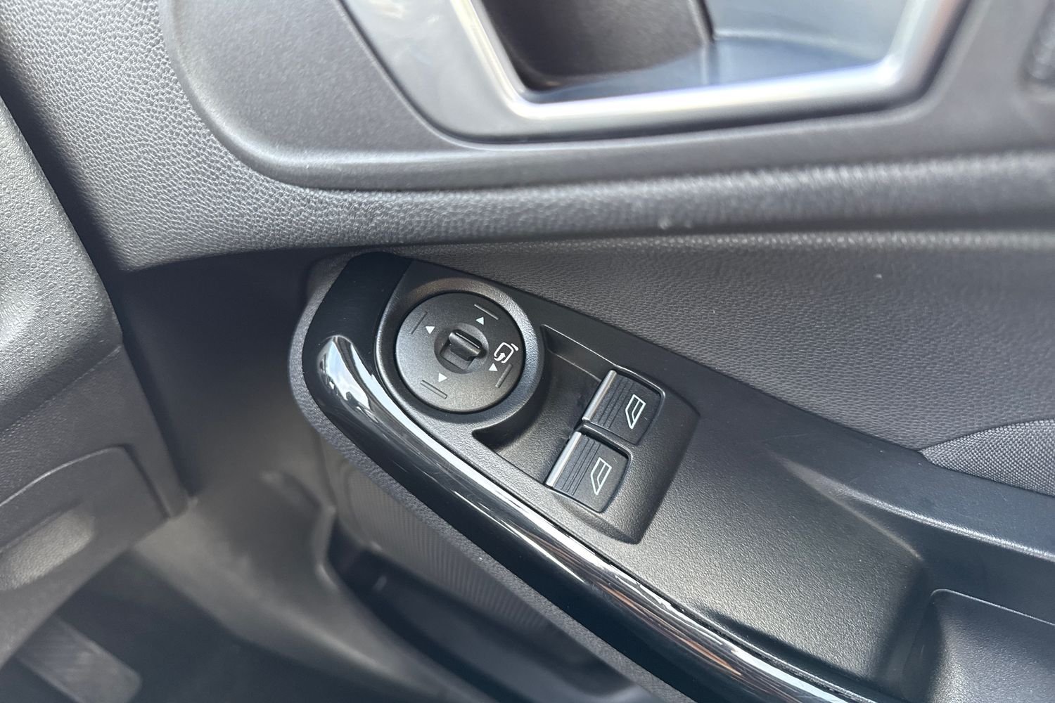 Used Ford Fiesta 2015 for sale - 76469286: Photo 40