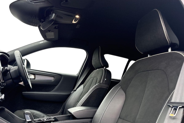 Used Volvo XC40 2022 for sale - 76304683: Photo 16
