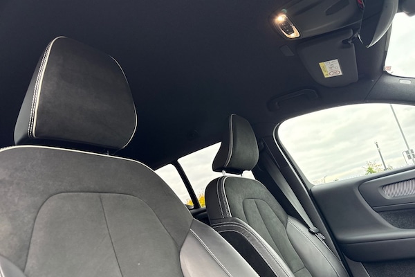Used Volvo XC40 2022 for sale - 76304683: Photo 24