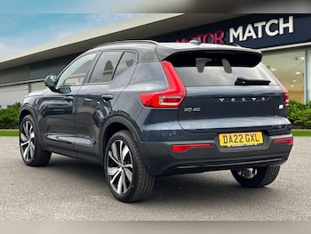 Used Volvo XC40 2022 for sale - 76304683: Photo 2
