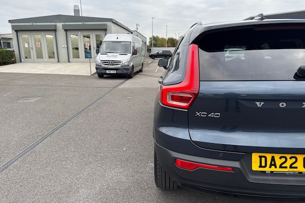 Used Volvo XC40 2022 for sale - 76304683: Photo 32