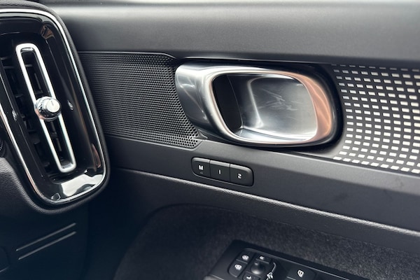 Used Volvo XC40 2022 for sale - 76304683: Photo 41