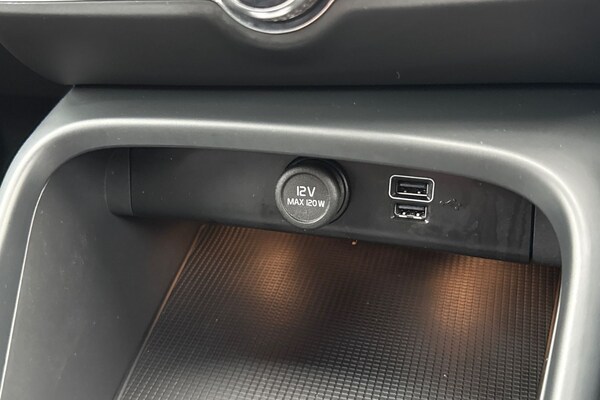 Used Volvo XC40 2022 for sale - 76304683: Photo 54