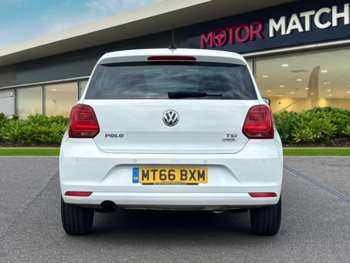 Used Volkswagen Polo 2016 for sale - 74785516: Photo