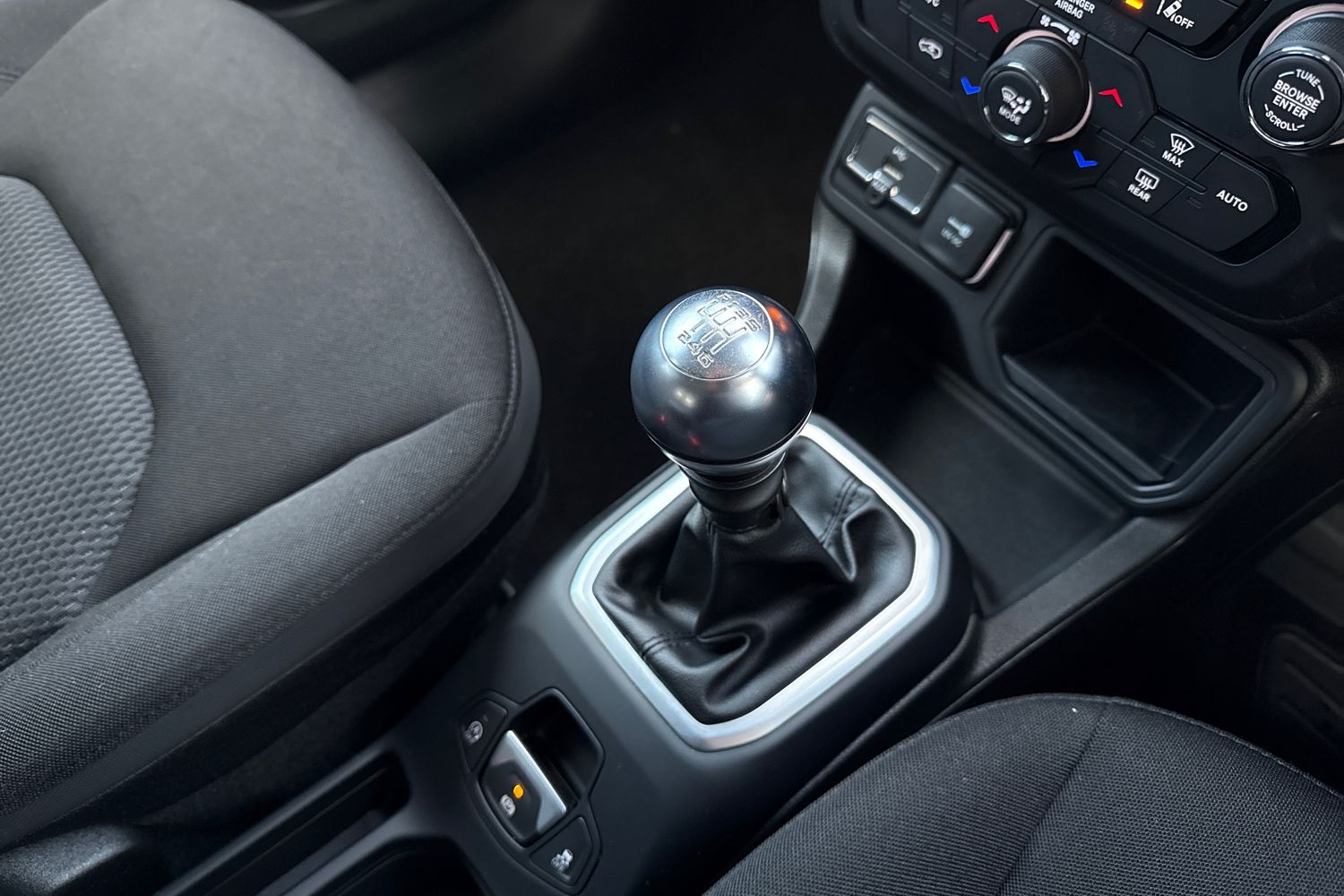 Used Jeep Renegade 2021 for sale - 77093534: Photo 22